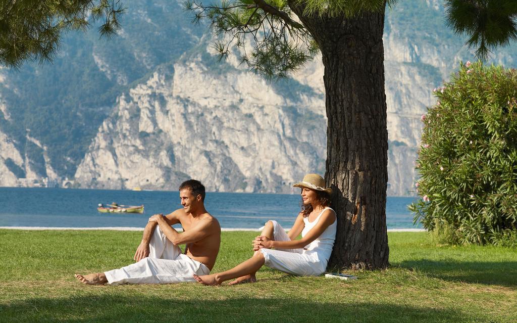 Hotel Sole Relax & Panorama Riva del Garda Luaran gambar